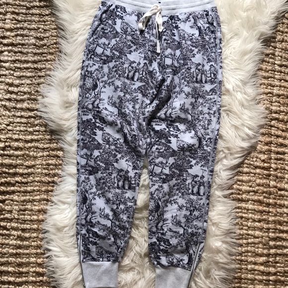 J. Crew Other - J Crew Gray toile print 100% cotton pajama pants
